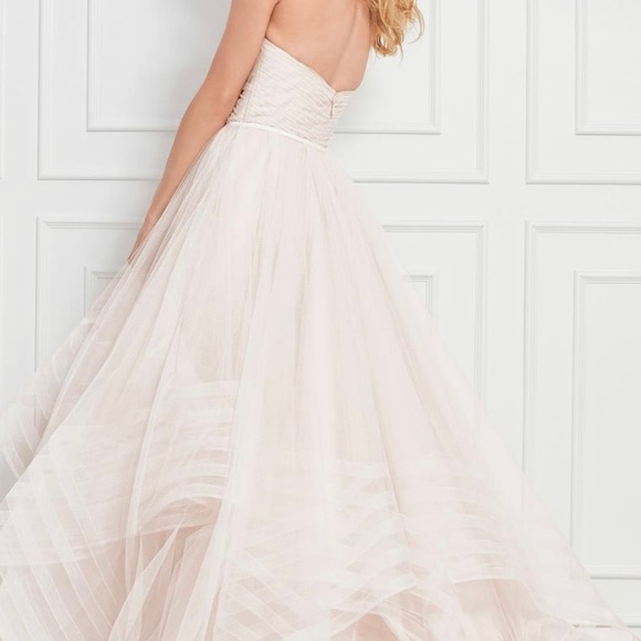 Wtoo by Watters Maisie Wedding Dress (Style 12800K), Size 6, Ivory - Picture 5 of 6